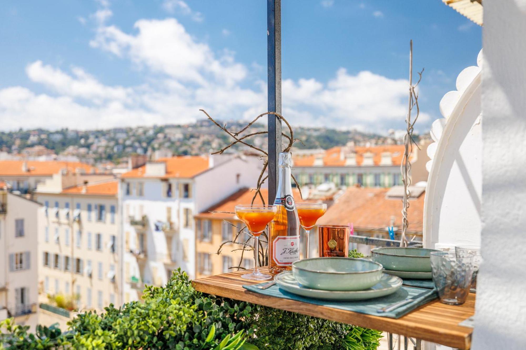 Center - Balcony Quiet - Air Conditioner - Kitchen - Wifi - Tram Νίκαια Εξωτερικό φωτογραφία