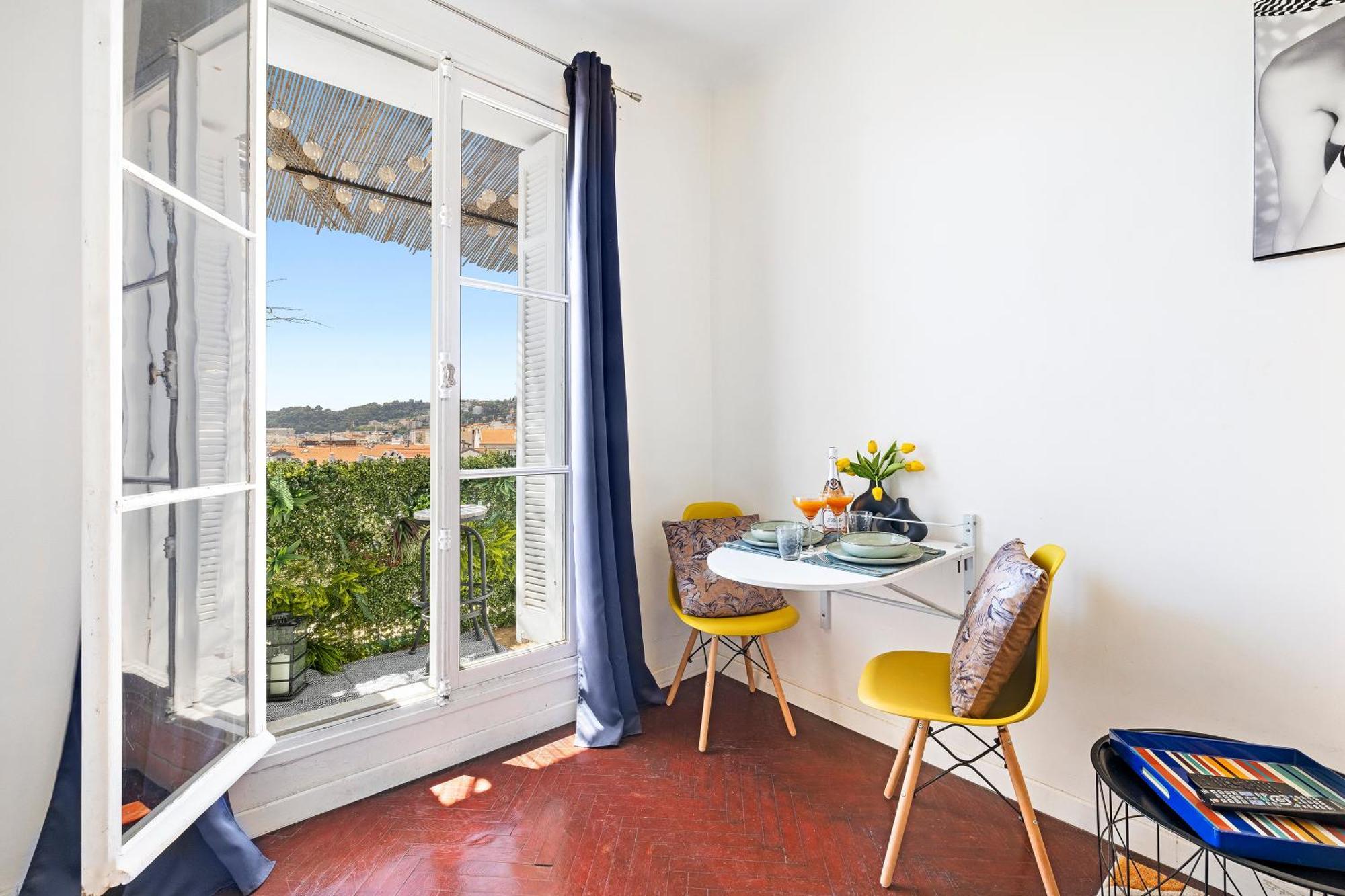 Center - Balcony Quiet - Air Conditioner - Kitchen - Wifi - Tram Νίκαια Εξωτερικό φωτογραφία